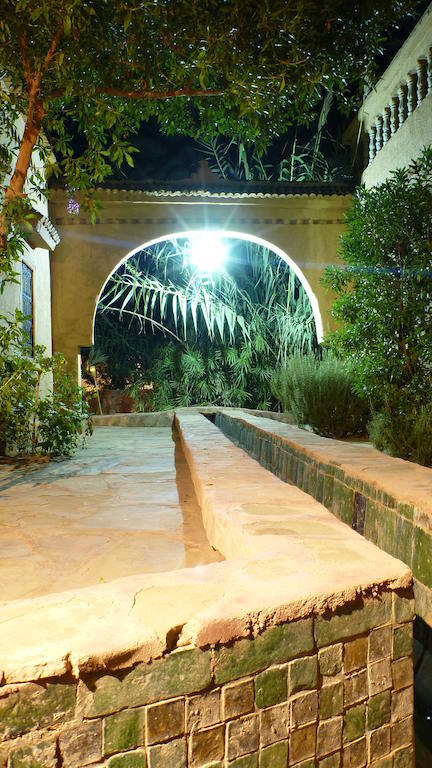 Le Chant Des Palmiers Agdz Bagian luar foto